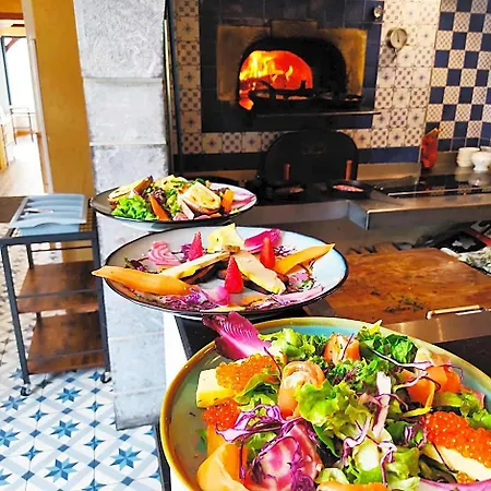 Transhumance & Cie, Auberge, & Bedous