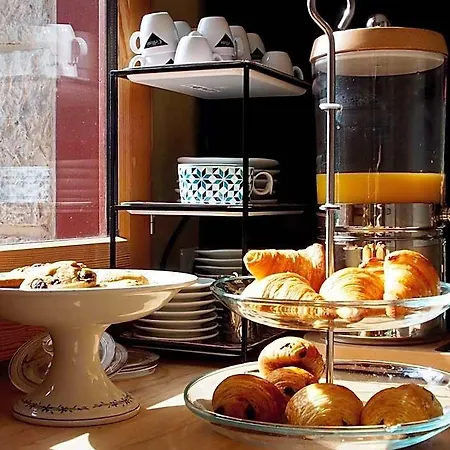 Transhumance & Cie, Auberge, & Hotel